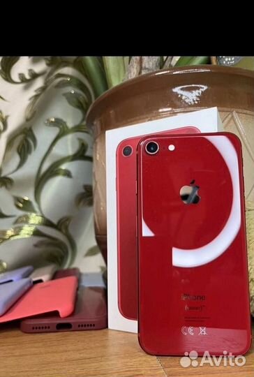 iPhone 8, 64 ГБ