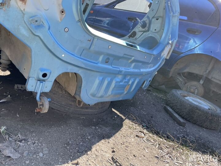 Задняя панель багажника Chevrolet Spark M200 Спарк