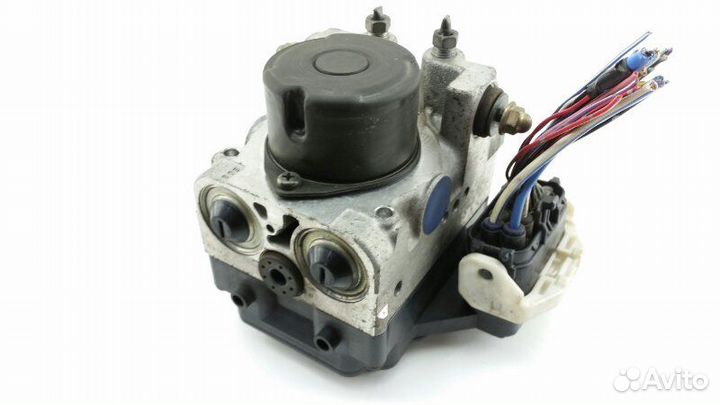 Блок abs Toyota Noah AZR60 2002