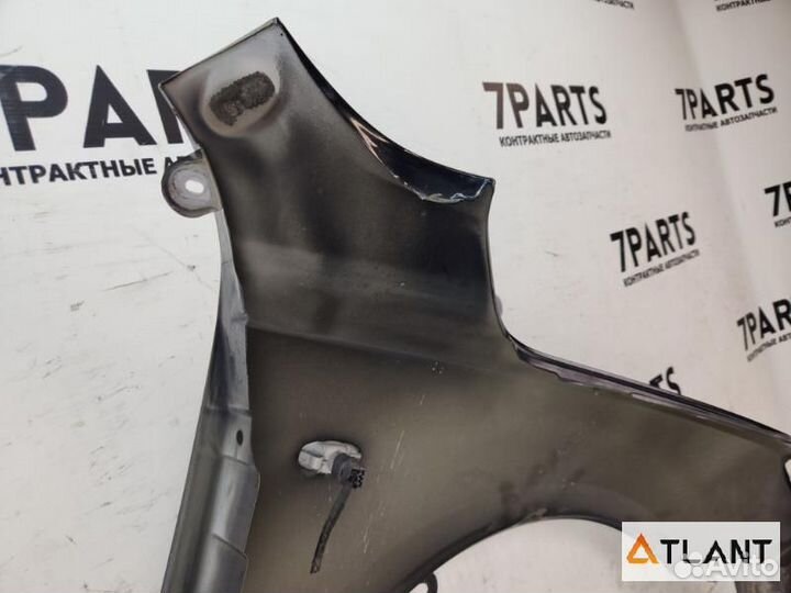 Крыло переднее левое mazda axela