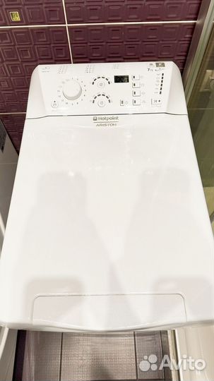 Стиральная машина Hotpoint Ariston вертикальная