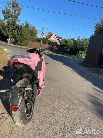 Электрический мотоцикл Ducati Panigale