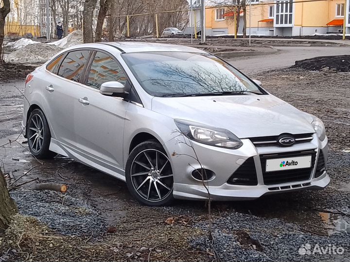 Ford Focus 1.6 МТ, 2012, 200 000 км