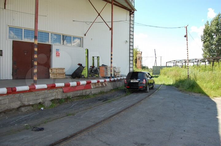 В центре города склад от 222,3 м² до 745.7 м²