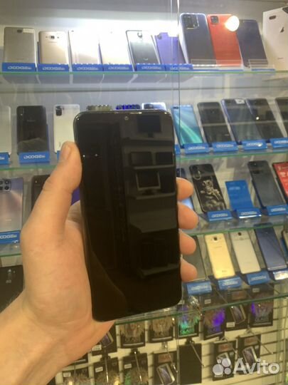 HONOR 10, 4/128 ГБ