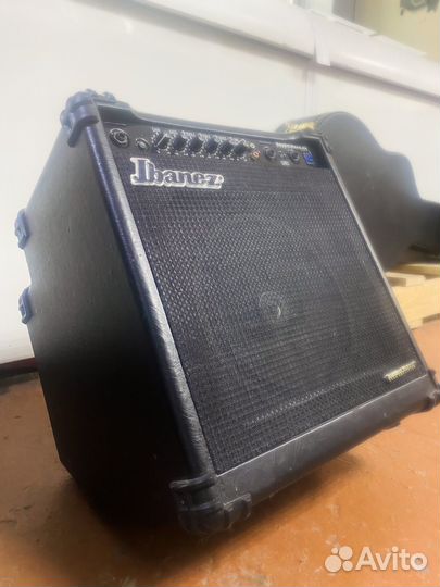 Комбоусилитель басовый Ibanes SW 35