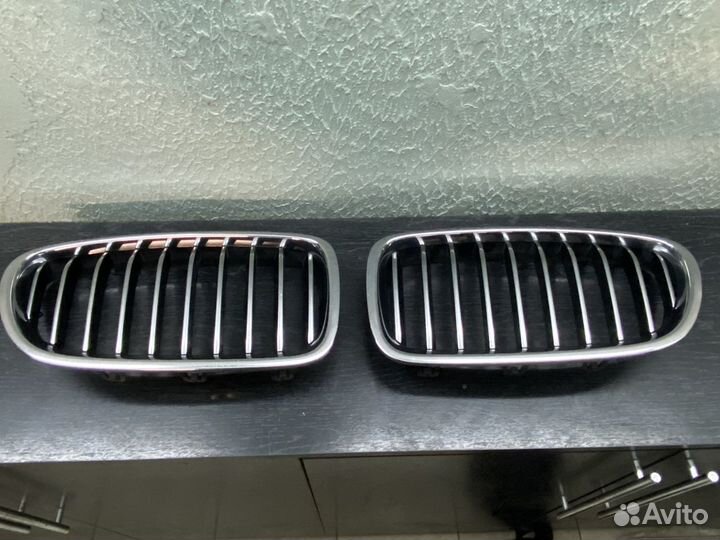 Решетка радиатора Б/У BMW 5 F10
