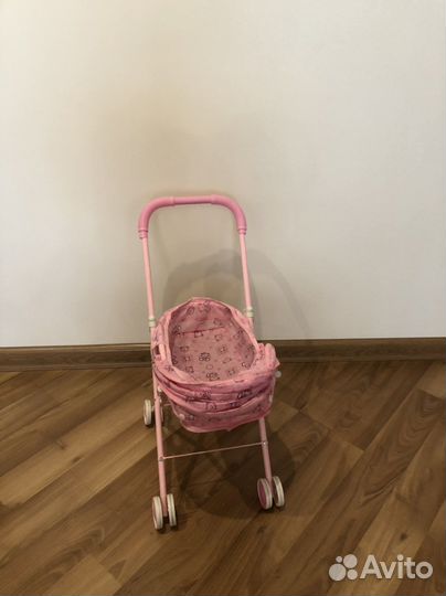 Коляска кукольная