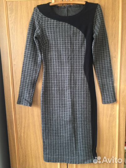 Платье 42 - 44 р