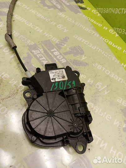 Доводчик двери багажника Land Rover Range Rover