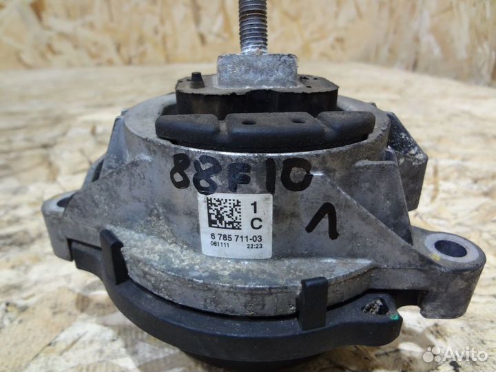 Подушка двигателя левая BMW X3 F25 бмв Х3 Ф25