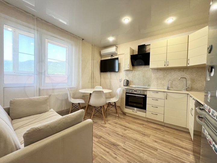 2-к. квартира, 56,8 м², 13/16 эт.