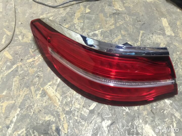 Мерседес GLE 292 фонарь