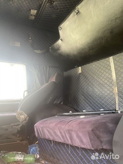 На разбор Volvo f 12