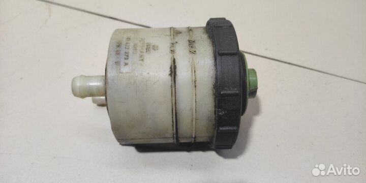 Бачок гидроусилителя Volkswagen Transporter T4 T4