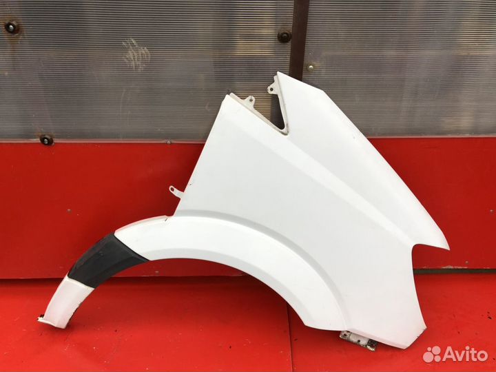 Крыло правое Mercedes Sprinter W906