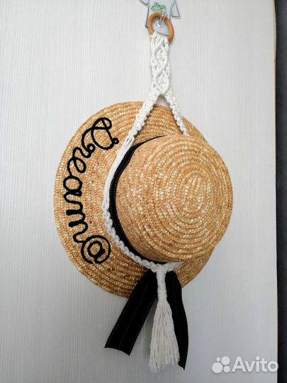 Подвес из макраме для шляпы