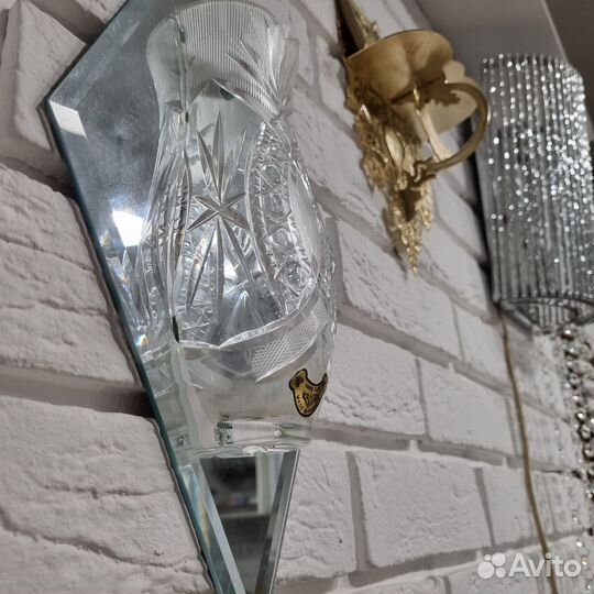 Хрустальная ваза на зеркале Гусь Хрустальный
