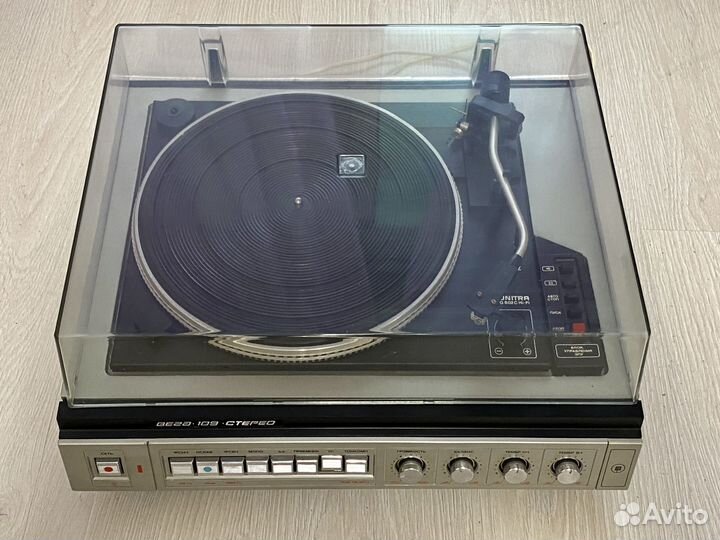 Виниловый проигрыватель вега 109 с документами