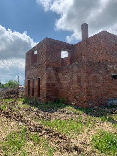 Дом 240 м² на участке 10 сот.