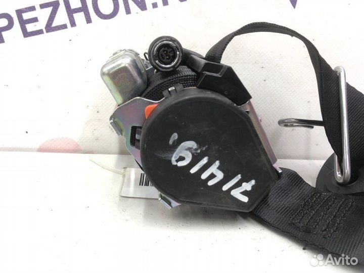 Ремень безопасности передний правый Peugeot 308