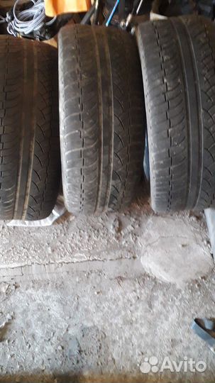 Michelin Agilis 255/50 R19