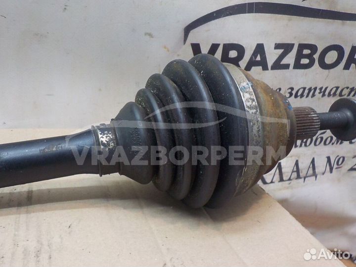 Вал приводной передний левый (привод в сборе) VW G