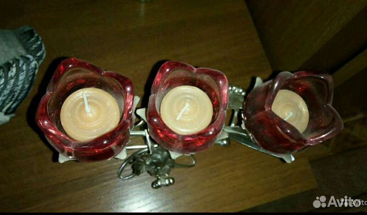 Подсвечник и свеча