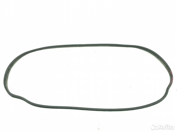 Уплотнитель крышки багажника Lexus Ls600H UVF45