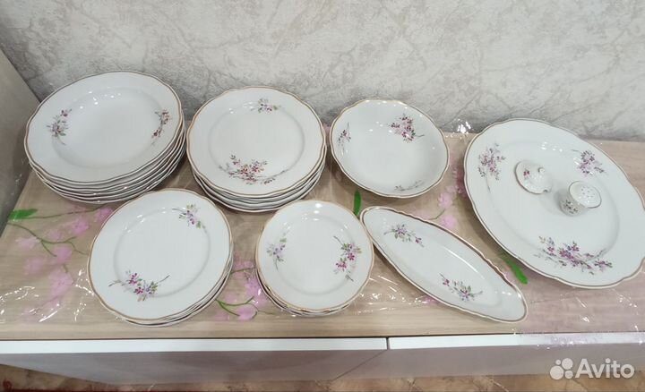 Сервиз столовый Дулево сирень