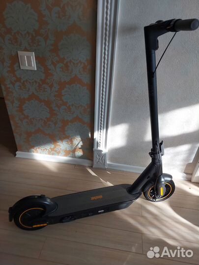 Электросамокат Ninebot KickScooter Max g30p