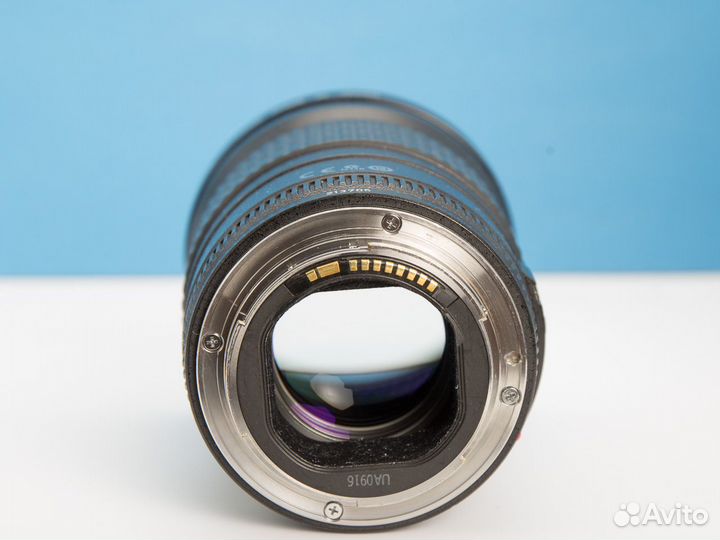 Canon EF 135mm f/2L USM