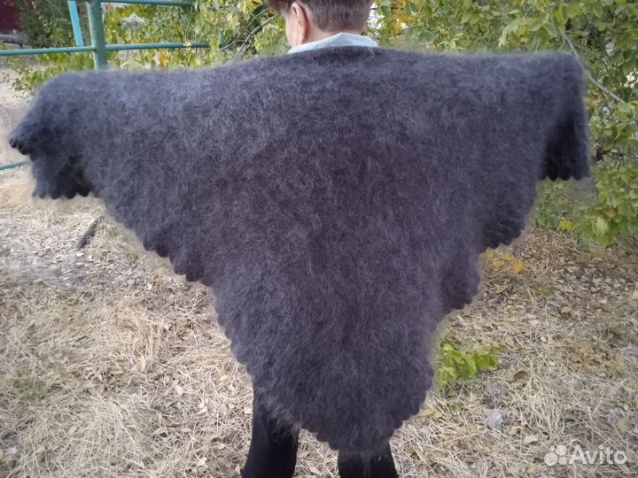 Серый плед из козьего пуха 