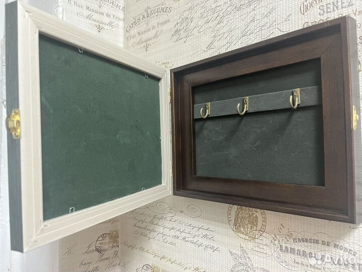 Ключница настенная