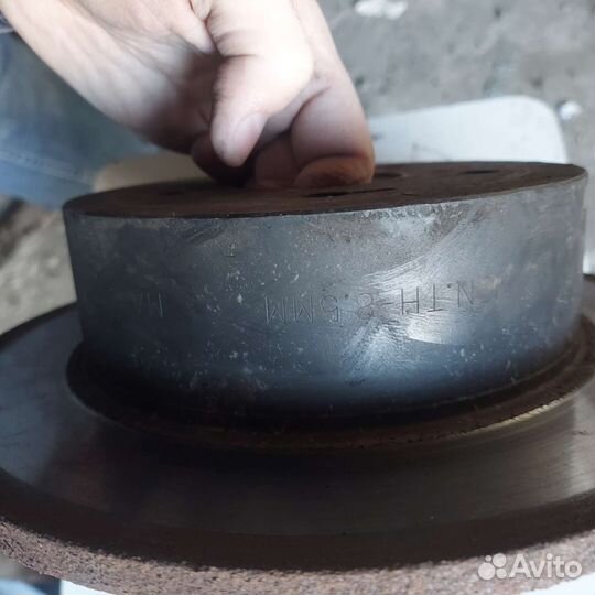 Тормозной диск задний toyota camri