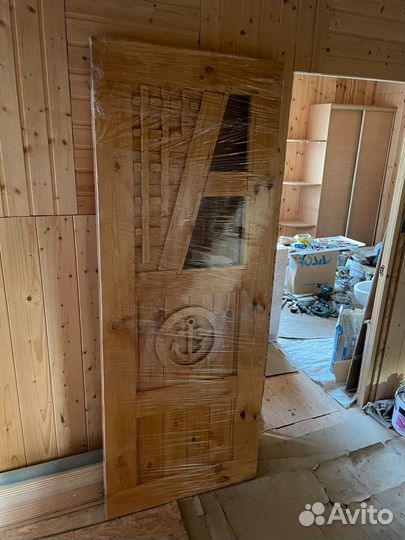 Деревянная дверь, ручная работа под старину