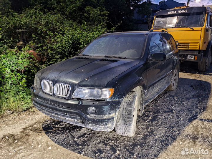 BMW X5 4.4 AT, 2000, битый, 170 000 км