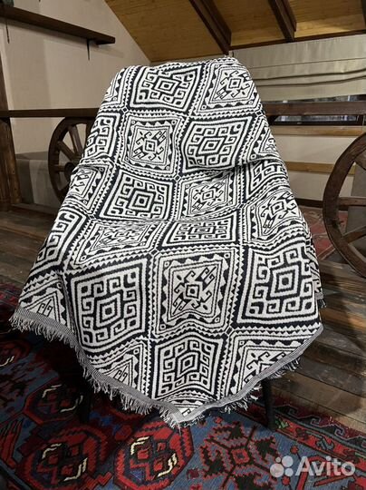 Покрывало на кровать плед