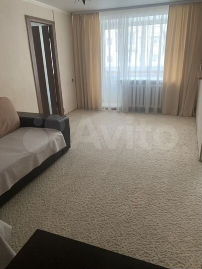 2-к. квартира, 43 м², 2/5 эт.