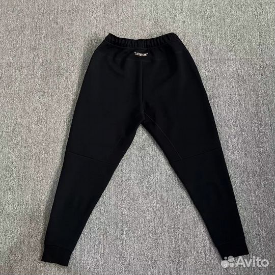 Костюм Nike tech fleece synaworld