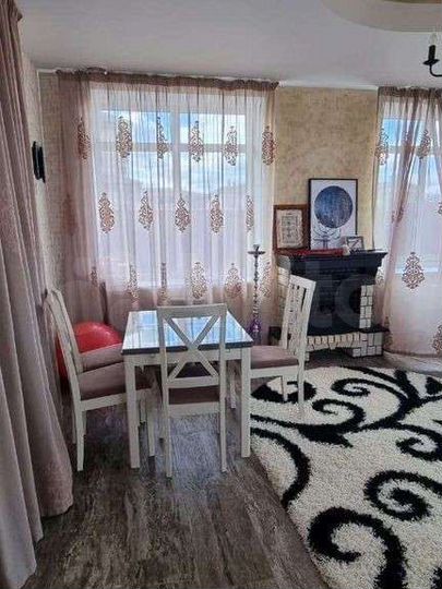 Дом 285 м² на участке 14,5 сот.