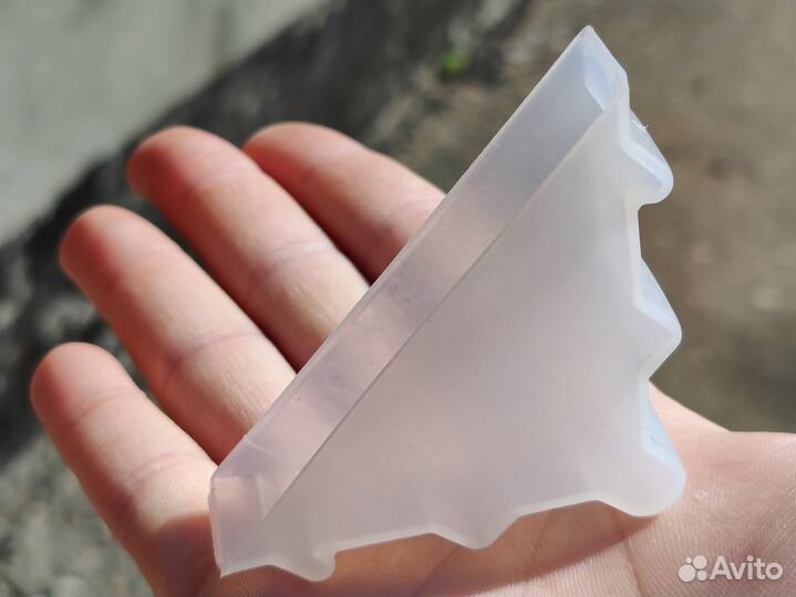 Пластиковые уголки для защиты стекла, мдф, лдсп