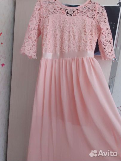 Два Вечерних платья