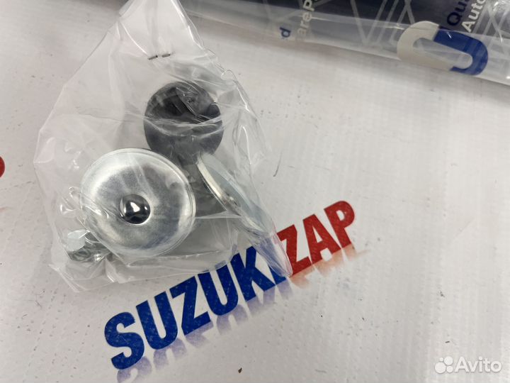 Амортизатор подвески задний Suzuki Grand Vitara 19