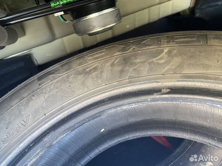 Nexen N'Fera SU1 215/55 R17 92