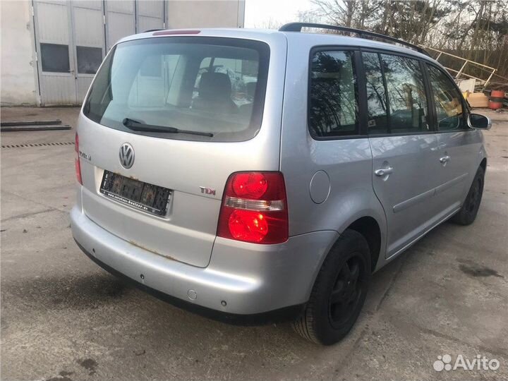 Разбор на запчасти Volkswagen Touran 2003-2006