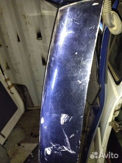 Дверь багажника Nissan Serena 24