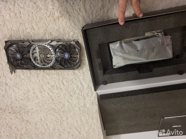 Видеокарта ASRock Radeon RX 6800 XT Taichi X OC