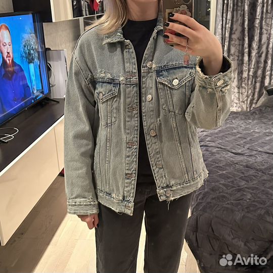 Джинсовая куртка