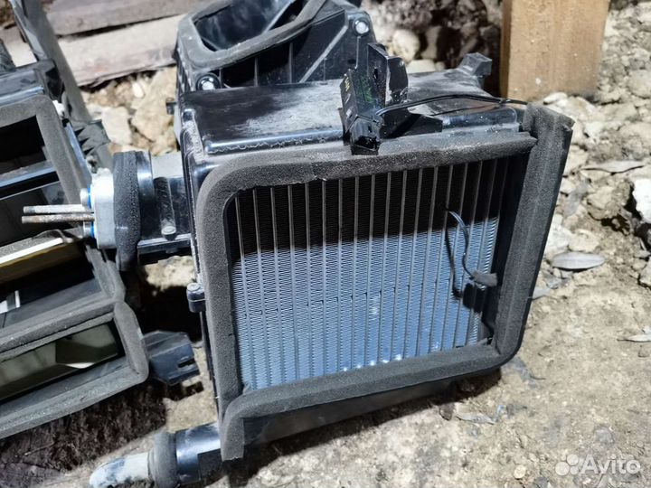 Корпус печки kia spectra МКПП S6D